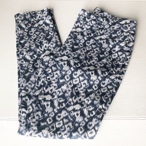 CHICOS Platinum Blue White Wash Skinny Jeans